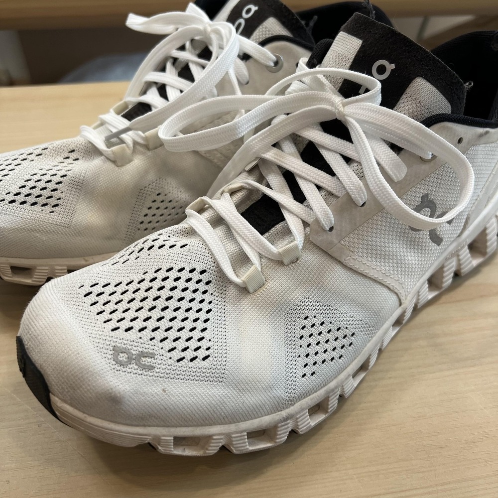 On Cloud Shoes Womens Size 11 White Mesh Running Sneakers CloudTec Swiss